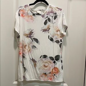 Ted Baker floral tee NWOT sz XL / TB 6